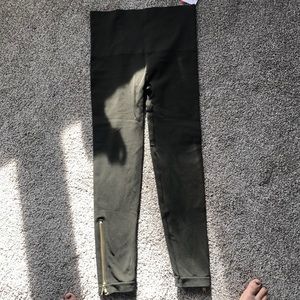 Green Leggings with gold ankle zipper